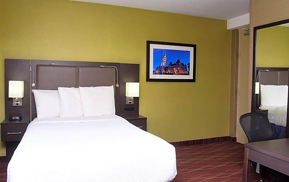 Days Inn by Wyndham Ottawa