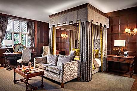 Superior King Suite