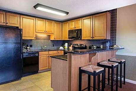 Two-Bedroom Suite