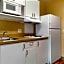 Extended Stay America Select Suites - Detroit - Farmington Hills