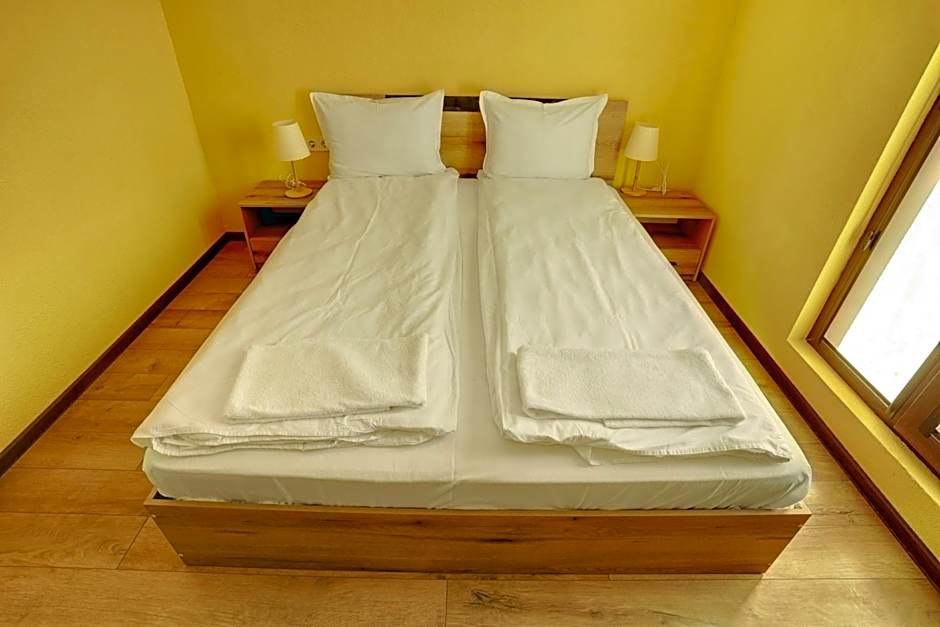 Етно комплекс "Поп Грую Бански"