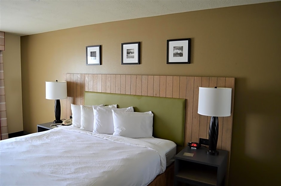 Country Inn & Suites by Radisson, West Valley City, UT