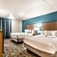 EverSpring Inn and Suites