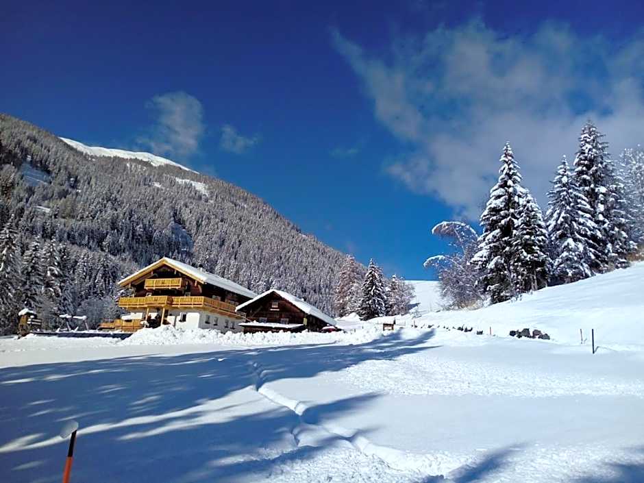 Bed & Breakfast Dolomiti Bey Haus Pinter
