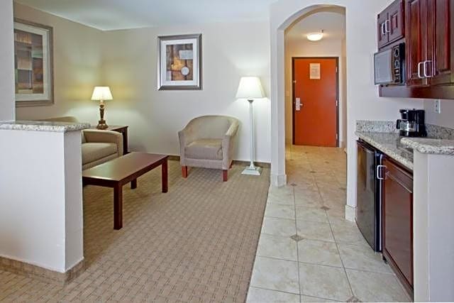 Holiday Inn Express Hotel & Suites College Station By IHG