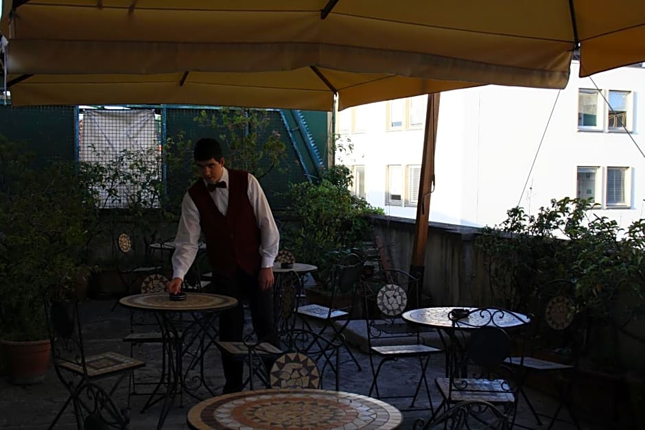 Hotel Bodoni