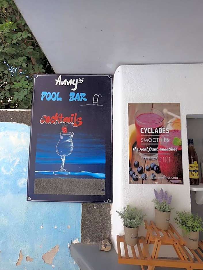 Anny Studios & Rooms Perissa Beach