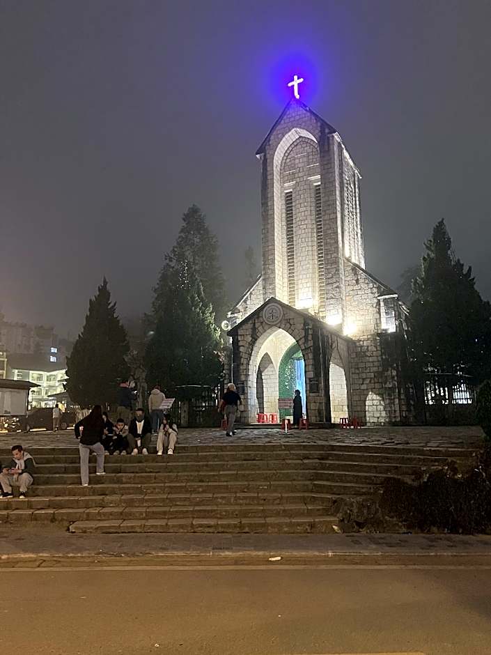 Regal Sapa Hotel