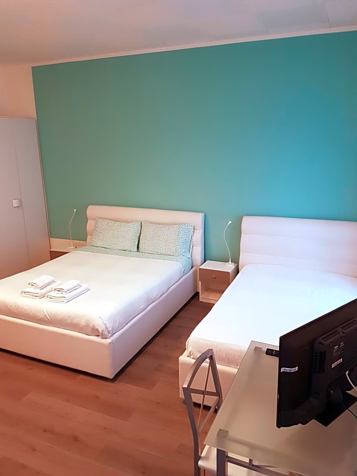 B&B Porto Vecchio ROOMS - Stazione Centrale Trieste