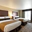Cobblestone Inn & Suites - Menomonie/UW-Stout