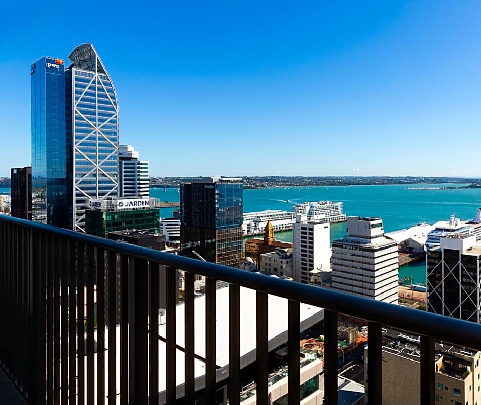 Auckland Harbour Suites