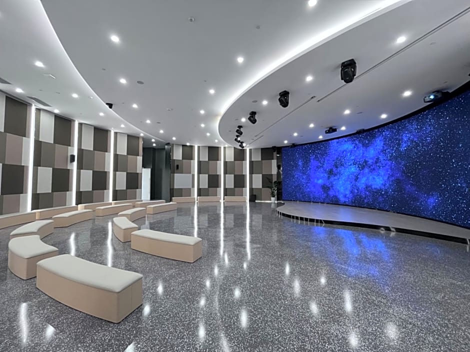 Radisson Collection Lingang Shanghai