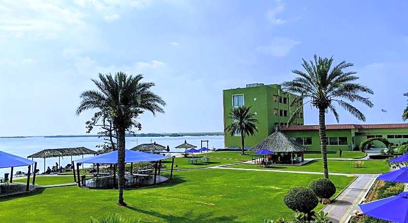 Flamingo Beach Hotel