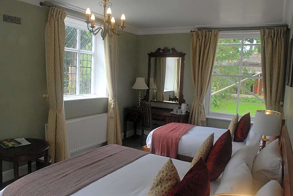 The Radnorshire Arms Hotel