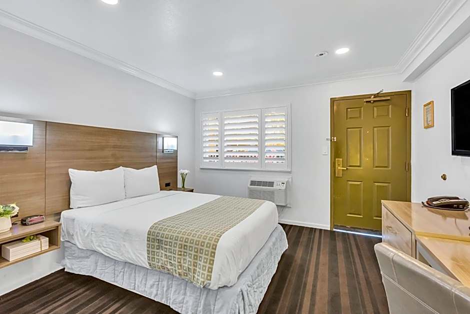 Napa Valley Hotel & Suites