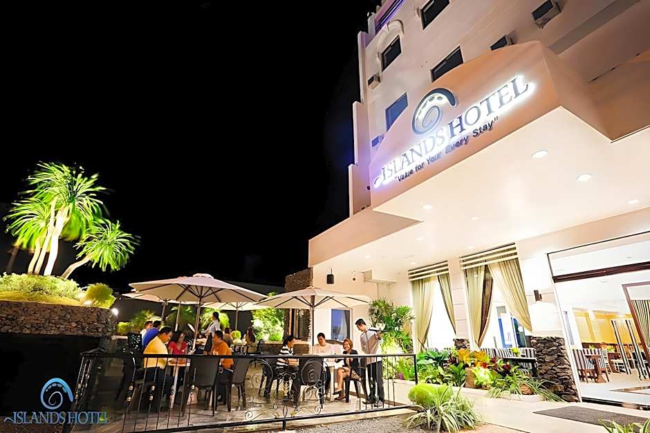 Islands Hotel