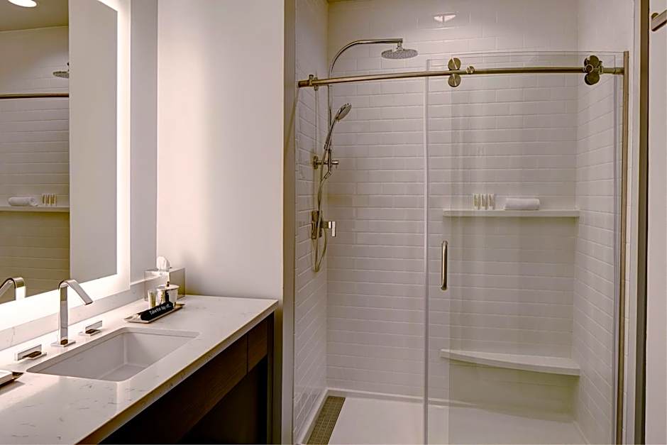 Archer Hotel Seattle/Redmond