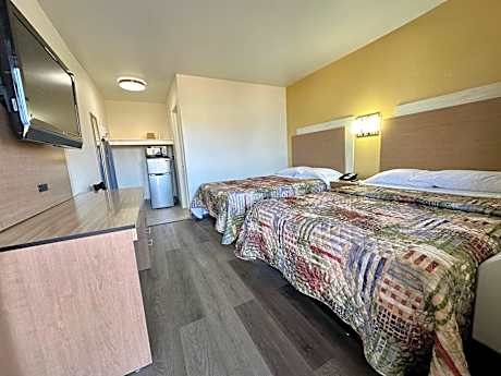 Double Room with Two Double Beds