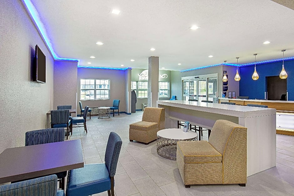 Microtel Inn & Suites By Wyndham Manchester