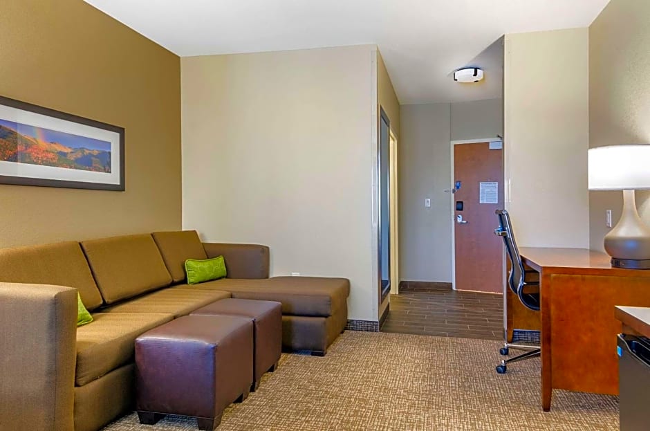 Comfort Suites Helena Airport