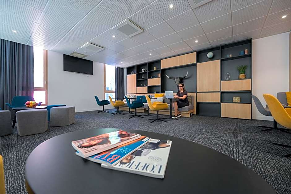 Néméa Appart Hotel Résidence So Cloud