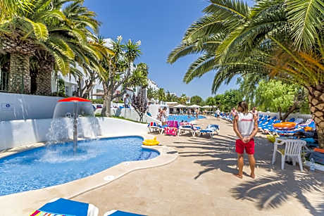 Aparthotel Holiday Center