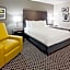 La Quinta Inn & Suites by Wyndham Oshkosh