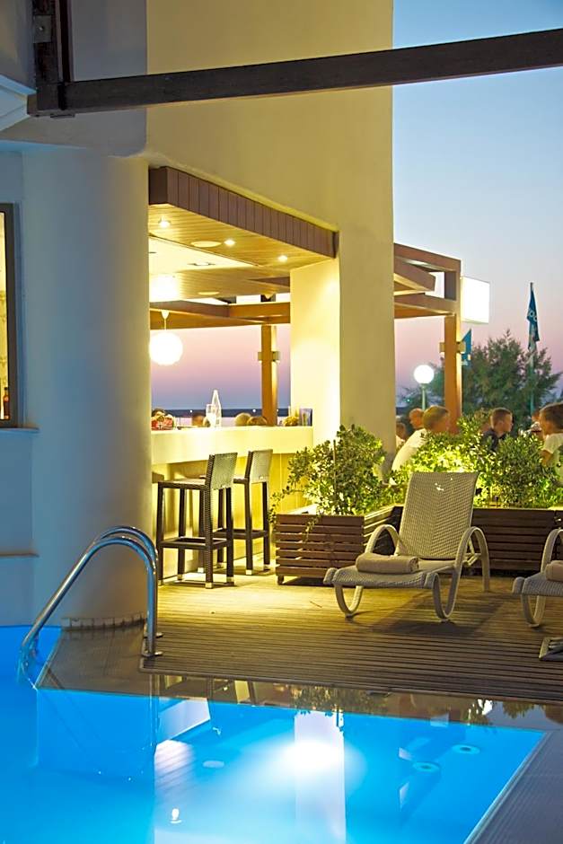 Steris Elegant Beach Hotel