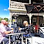 Deloraine Hotel