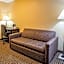 Econo Lodge Inn & Suites Monroe