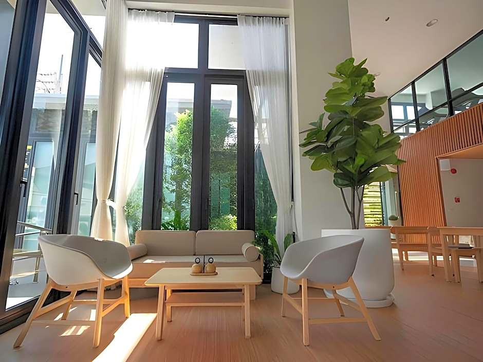 Glai Gan Place Hotel