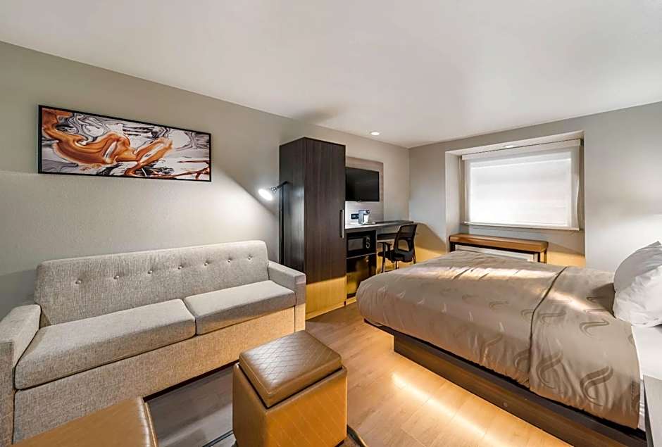 Quality Inn & Suites North Mesquite I-30