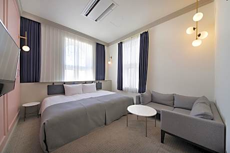 Anniversary Superior King Room - Course dinner and High tea style breakfast