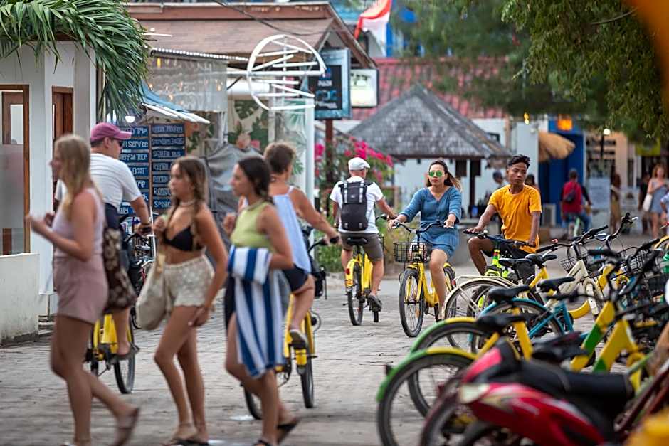 Creative Trawangan Stay