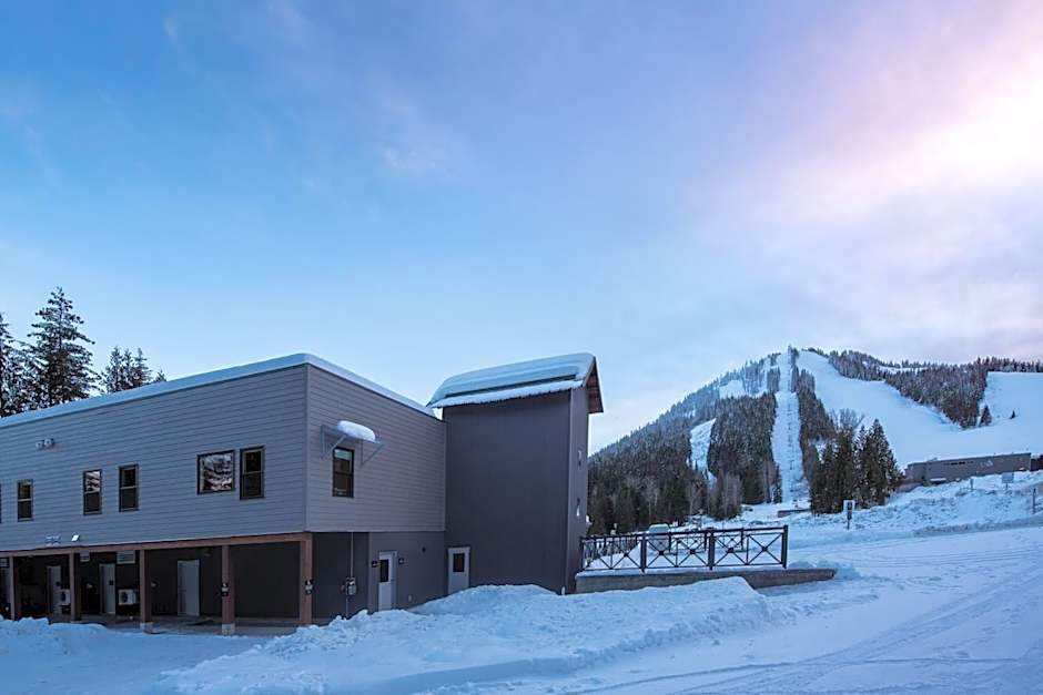 Nowhere Special Hostel