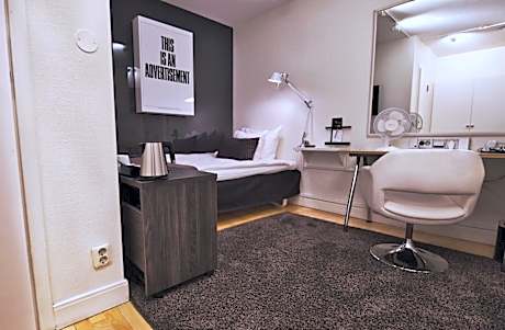 Cabin Room (Without Windows)