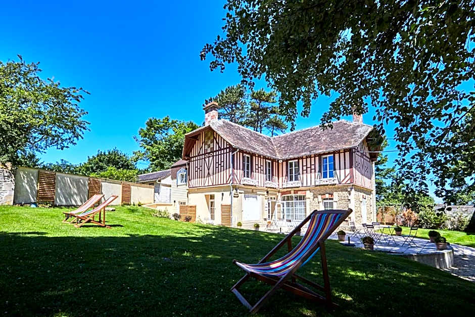 Les Villas d'Arromanches, Teritoria