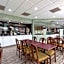 Ramada by Wyndham Altamonte Springs