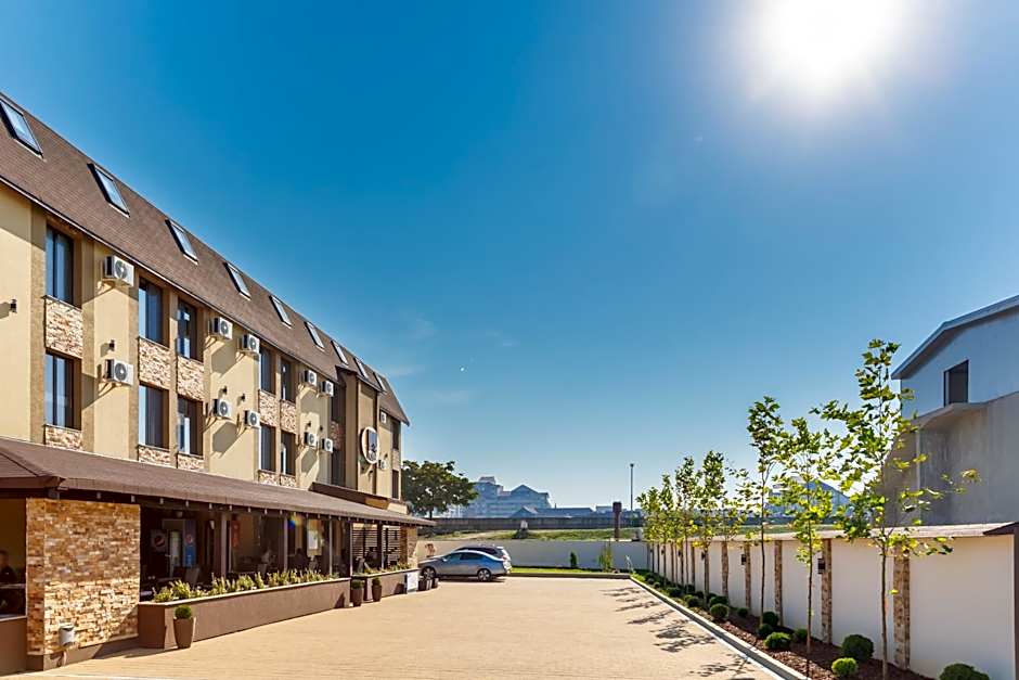 YMY HOTELS Târgu Jiu