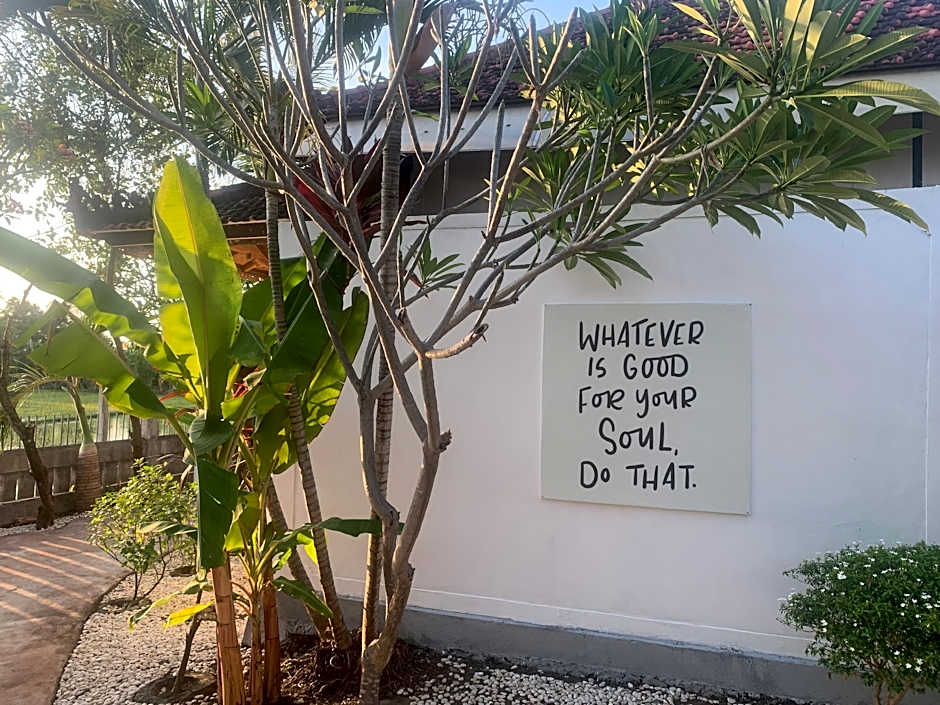 Lovina Vibes Hotel