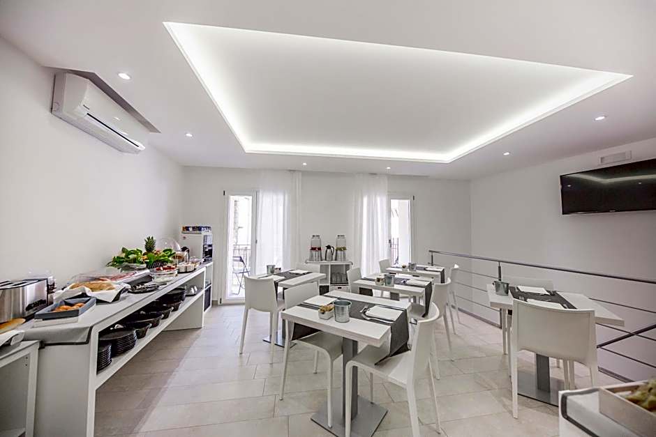 Ossuna Bay Hotel Boutique