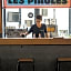 The People - Paris Belleville IEx Les PiaulesI