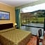 Hotel Lago Verde