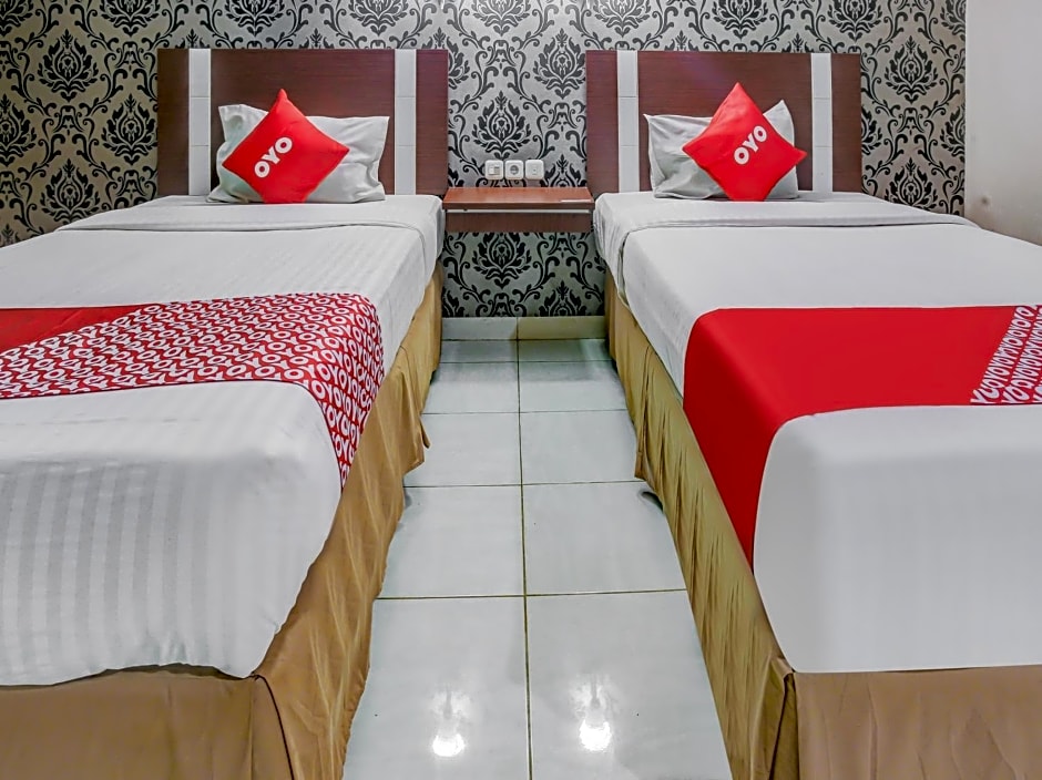Super OYO 3936 Hotel Trisula Makassar