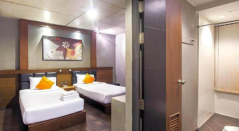B2 Lampang City Boutique & Budget Hotel