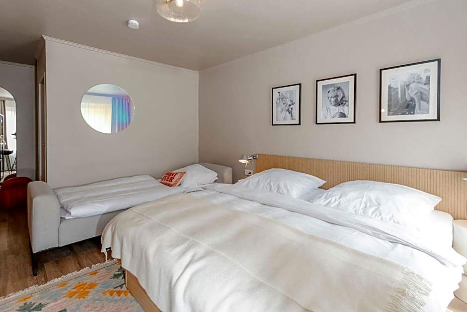 Hotel Lux