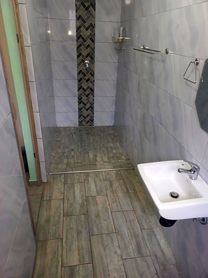 Queenz Bed & Breakfast