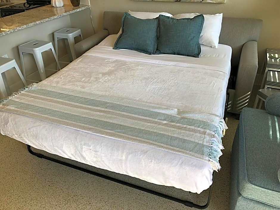 Boutique Vacation Rental Complex At Beach