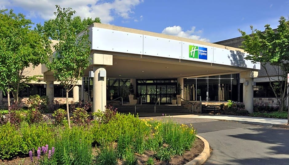 Holiday Inn Express Princeton Southeast