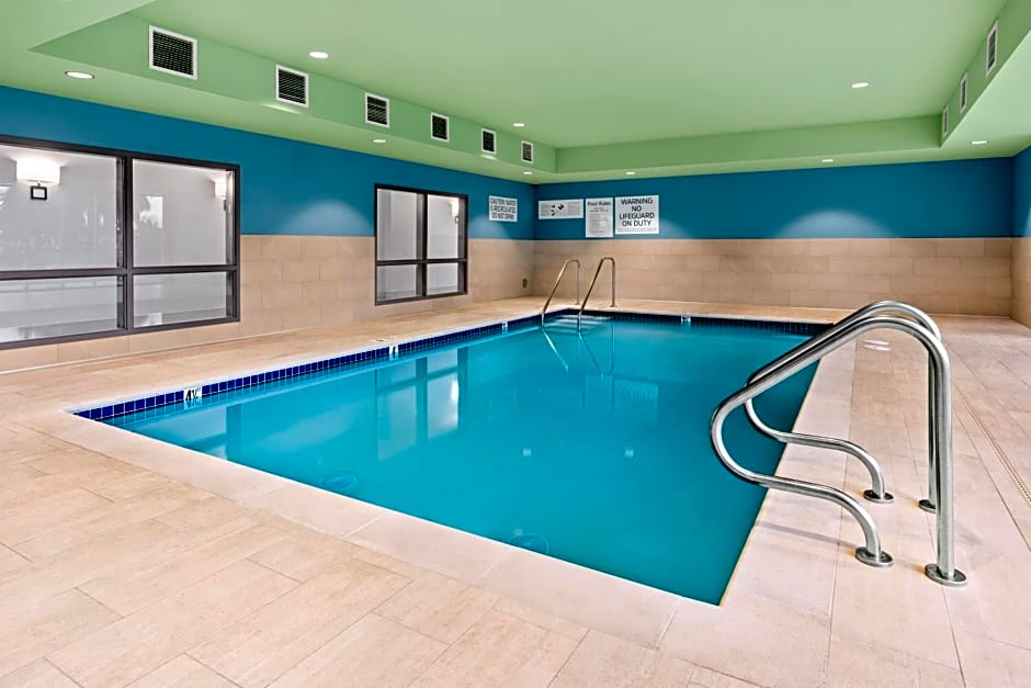 Holiday Inn Express & Suites - Suisun City, an IHG Hotel